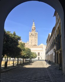 Eingang zum ehemaligen Judenviertel, heutiges Barrio Santa Cruz, Sevilla