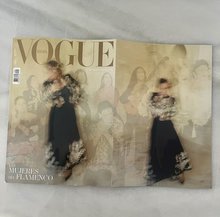 Titel Cover der Vogue Dezemberausgabe - Las Mujeres del Flamenco, Casa de Pilatos, Sevilla 