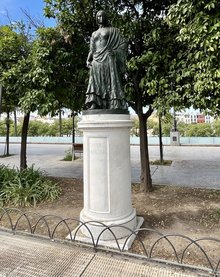 Carmen Denkmal vor der Stierkampfarena, Sevilla 